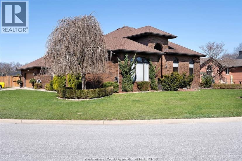 172 Pointe West Drive, Amherstburg