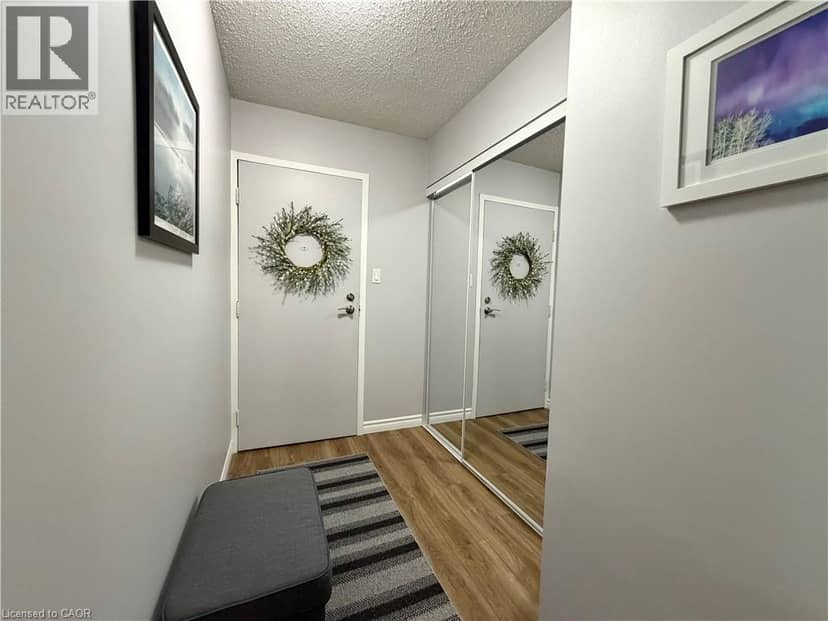 944 CALEDONIAN View Unit# 301, Cambridge, photo 4