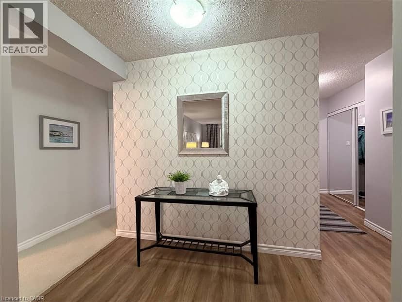 944 CALEDONIAN View Unit# 301, Cambridge, photo 5