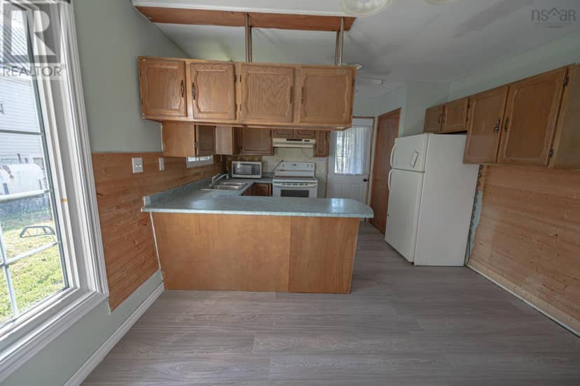 100 Morris Street, New Glasgow, photo 7