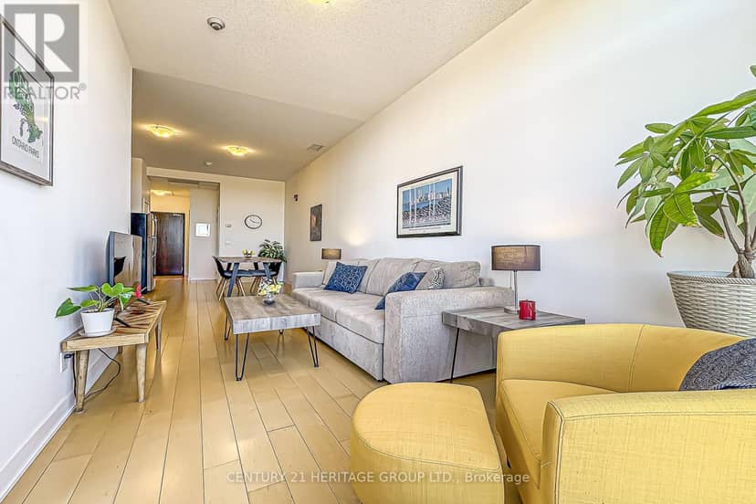 507 - 10376 Yonge Street — photo 14 of 25