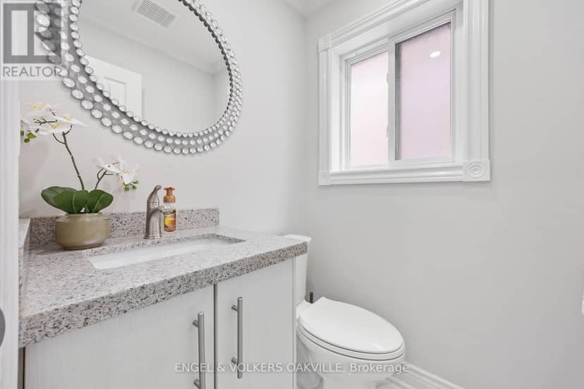 10 Crieff Avenue — photo 17 of 40
