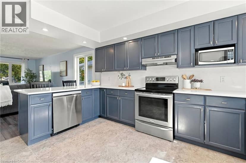 915 ST GEORGE Street, Port Dover, photo 8