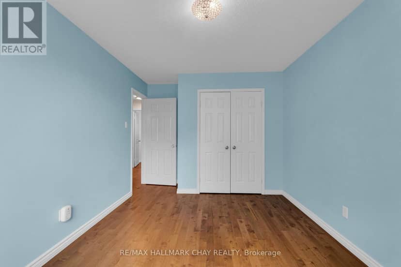 86 Trillium Crescent — photo 20 of 35