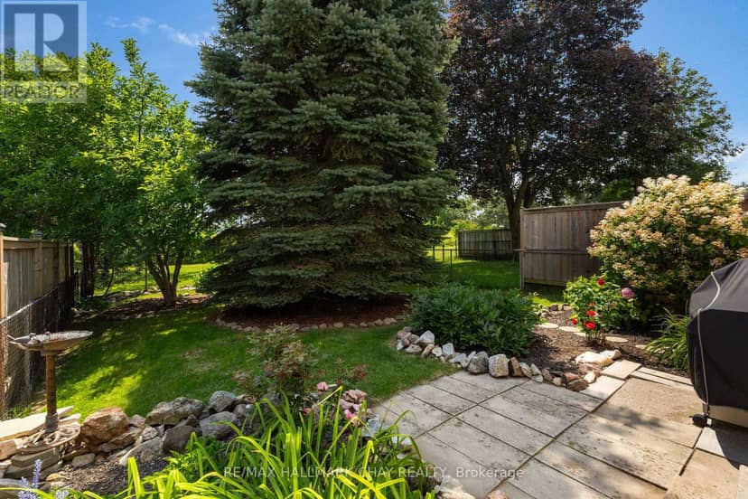 86 Trillium Crescent — photo 23 of 35