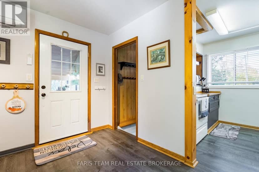 7 Couchiching Crescent, Tiny, photo 4