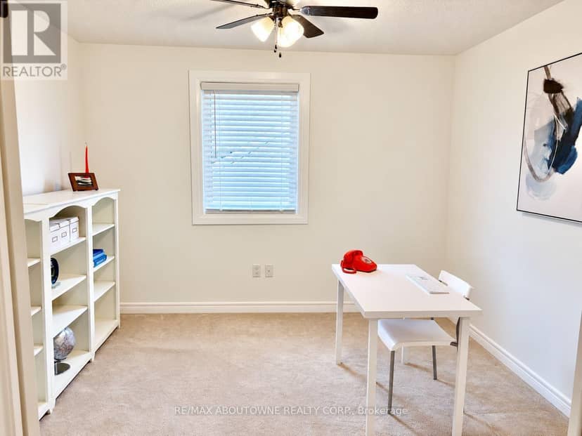 2269 Whitworth Drive — photo 28 of 40