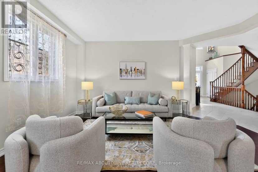 2269 Whitworth Drive, Oakville, photo 8