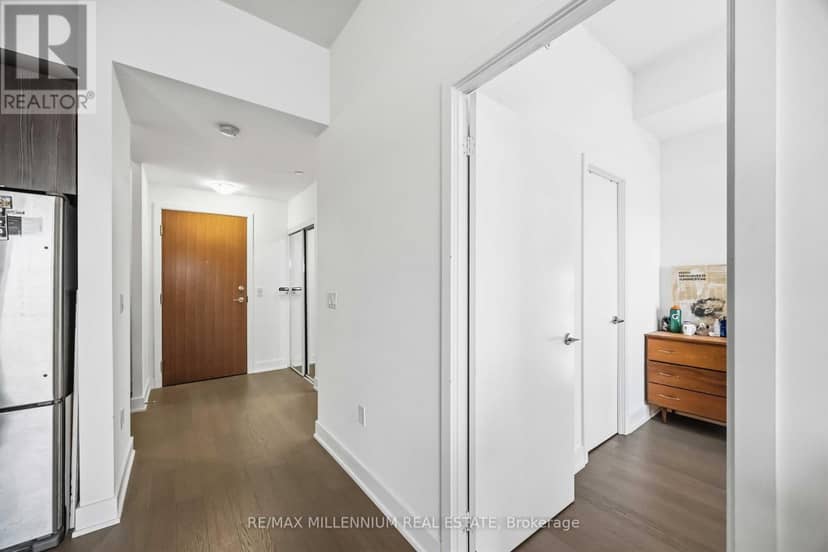 803 - 20 Shore Breeze Drive — photo 28 of 40