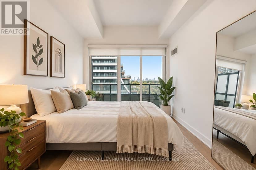 803 - 20 Shore Breeze Drive — photo 32 of 40