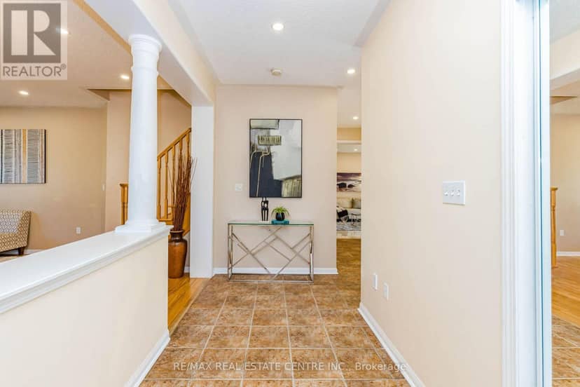 14 Alboreto Way, Brampton, photo 4