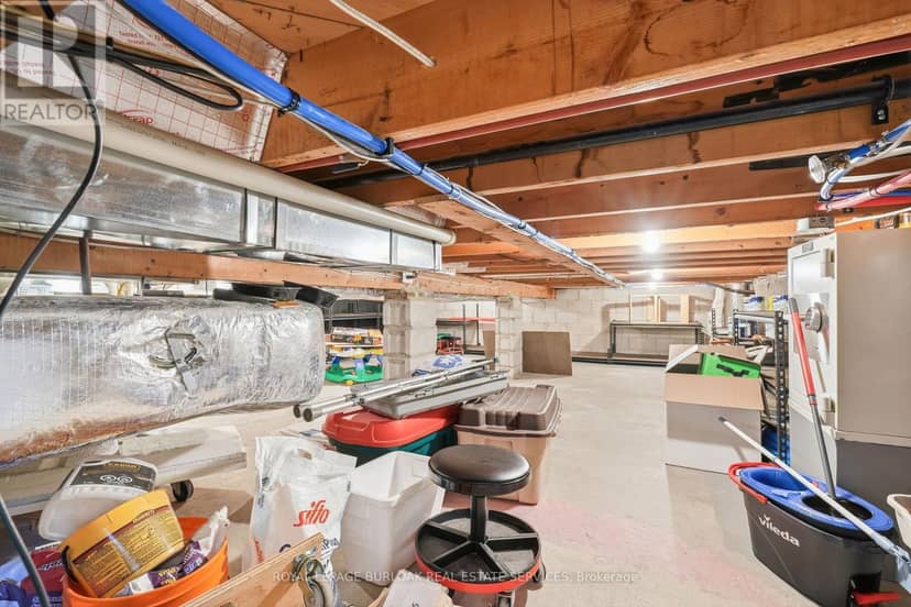 2432 Cyprus Avenue — photo 33 of 40