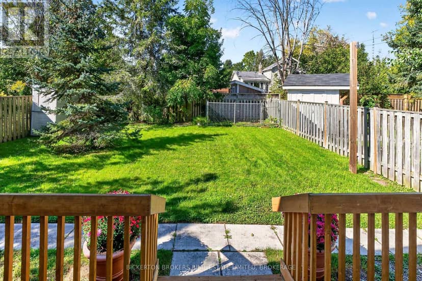 354 Oak Street, Gananoque, photo 8