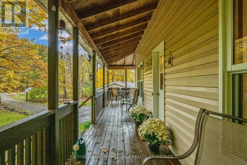435 County Road 2 E, Front of Leeds & Seeleys Bay, photo 6