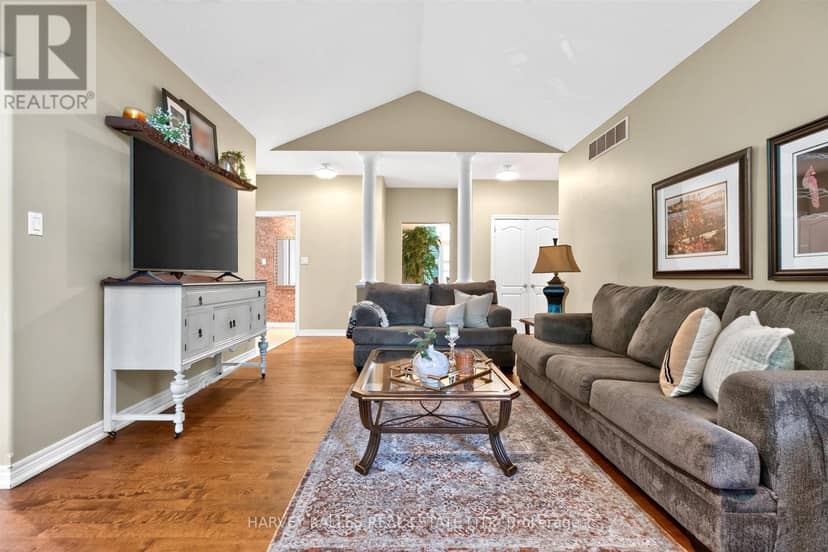 1 Franks Lane — photo 14 of 40