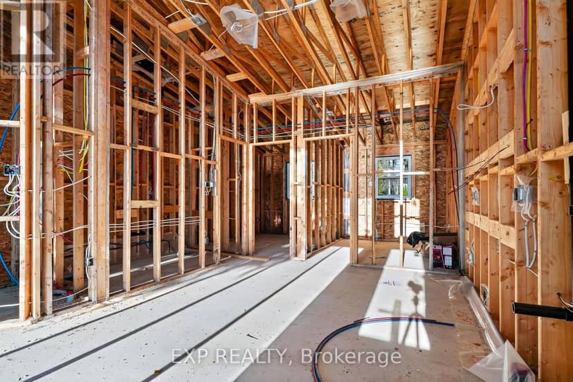 194 South Road — photo 16 of 40