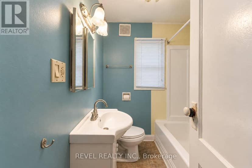 12 Merigold Street — photo 12 of 22