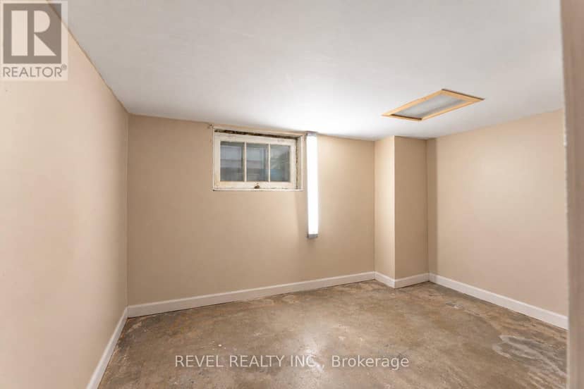 12 Merigold Street — photo 17 of 22