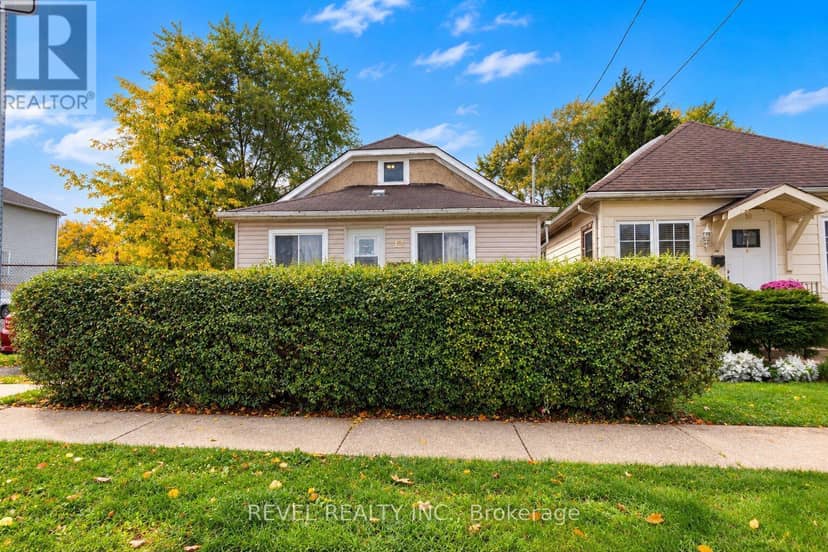 12 Merigold Street, St. Catharines, photo 2