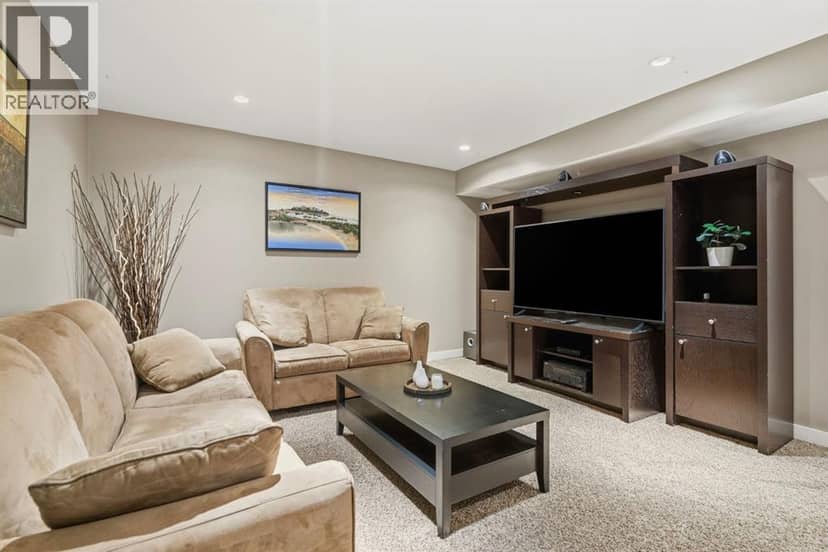 76 Crystal Green Drive — photo 31 of 40