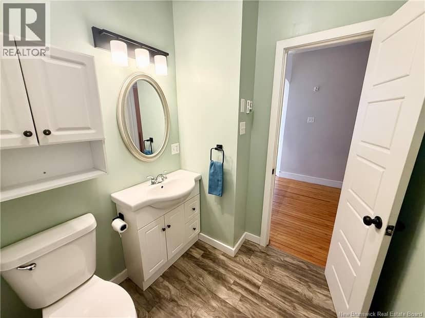 680 Bridge Street — photo 20 of 35