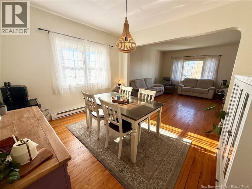 680 Bridge Street, Bathurst, photo 5
