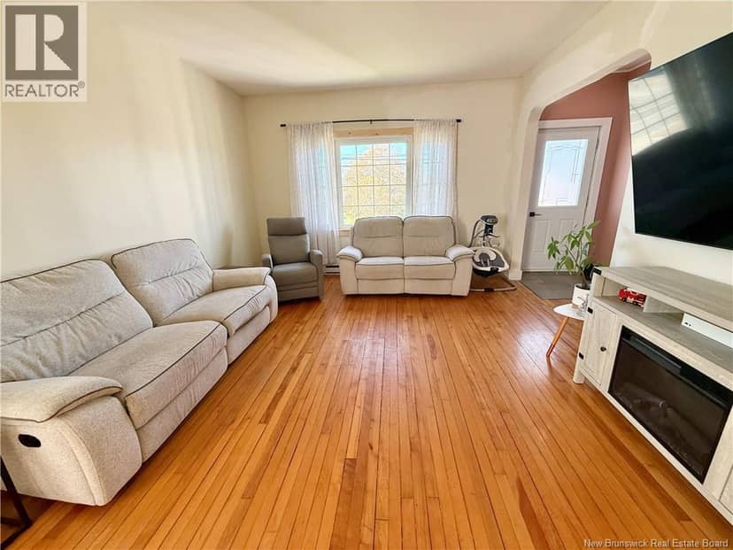 680 Bridge Street, Bathurst, photo 7