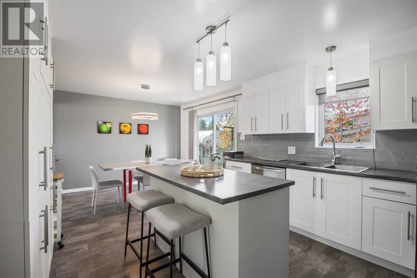 34 Lynne Ct — photo 15 of 40