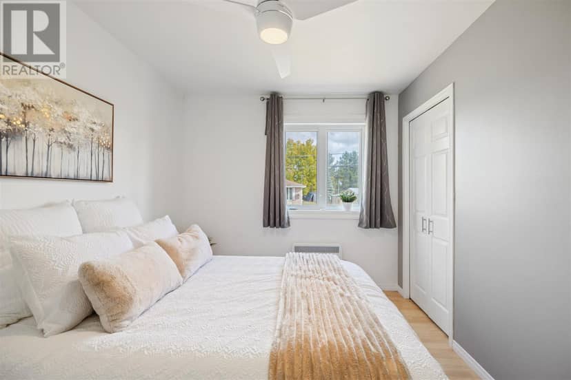 34 Lynne Ct — photo 22 of 40