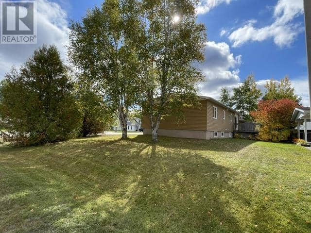 34 Lynne Ct, Chapleau, photo 3