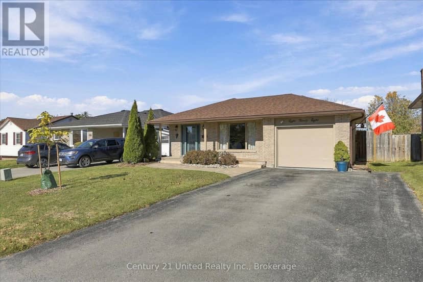 898 Sydenham Road, Peterborough, photo 2
