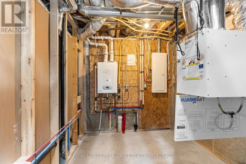 1374 Monarch Drive — photo 23 of 24