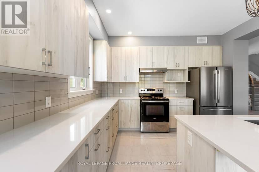 1374 Monarch Drive, Kingston, photo 5