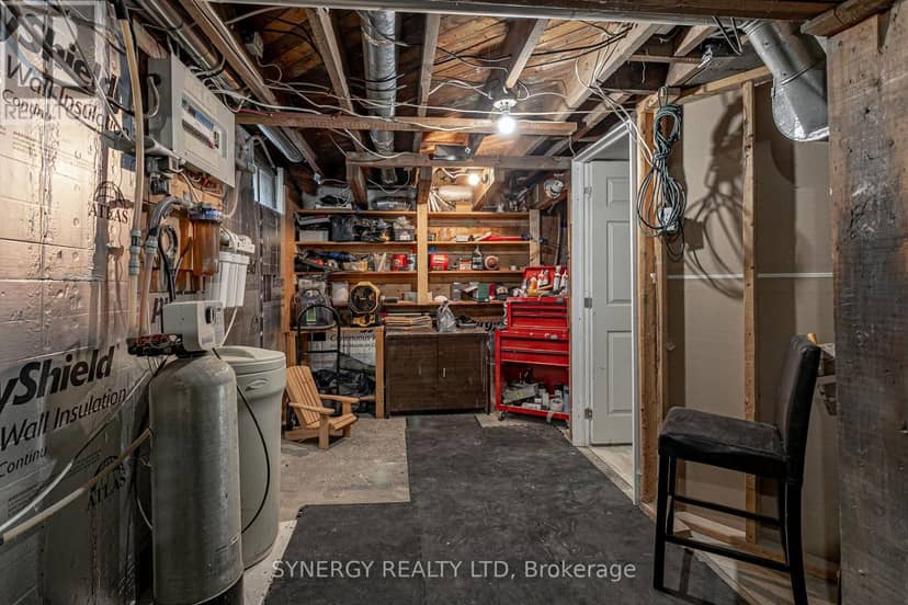 554 Brunswick Street — photo 25 of 32