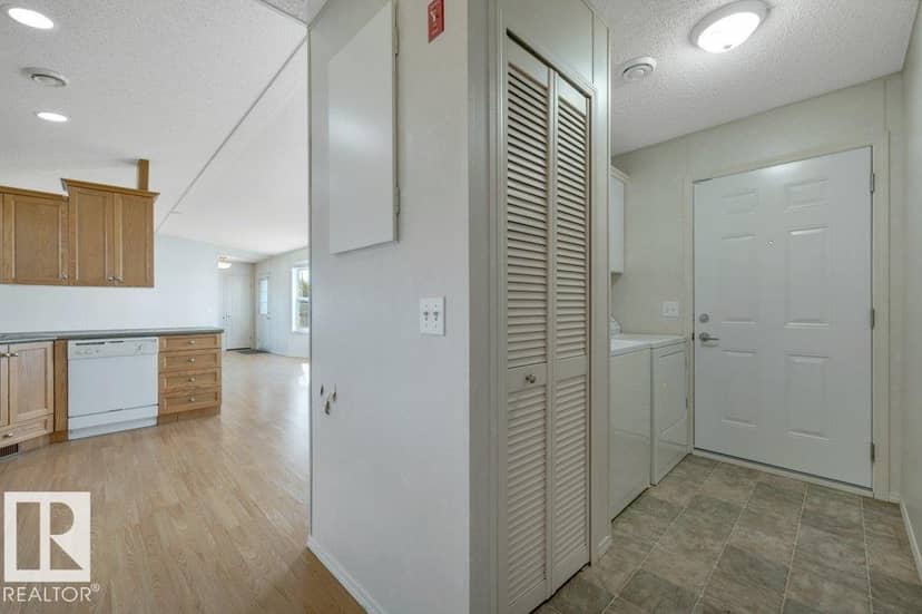 #1255 53222 Range Road 272 — photo 16 of 38