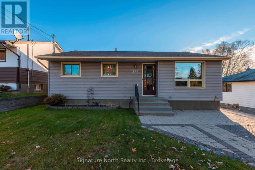 373 Royal Street, Thunder Bay, photo 2