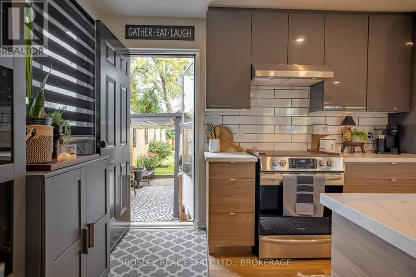 4148 Dorchester Road — photo 15 of 40
