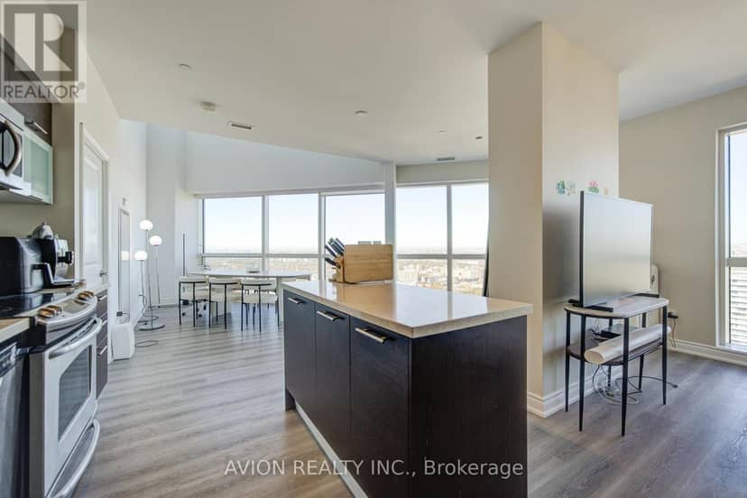5716 - 386 Yonge Street, Toronto, photo 6
