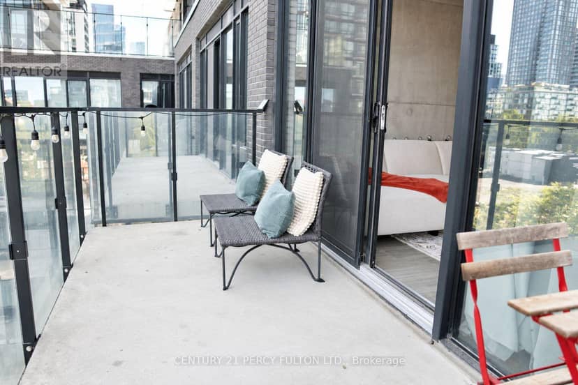 806 - 55 Ontario Street — photo 15 of 26