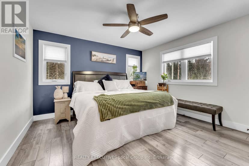 61 Astor Street S — photo 17 of 32