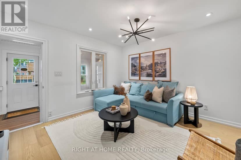 5 1/2 Luttrell Avenue, Toronto, photo 6