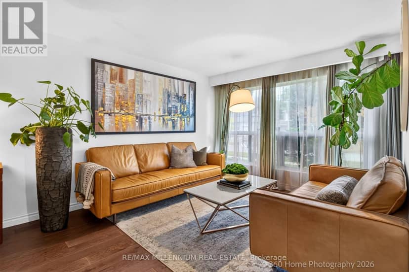 15 Marblemount Crescent, Toronto, photo 7
