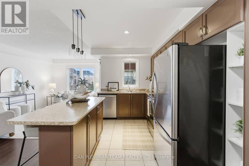 23 Blunden Road — photo 16 of 31