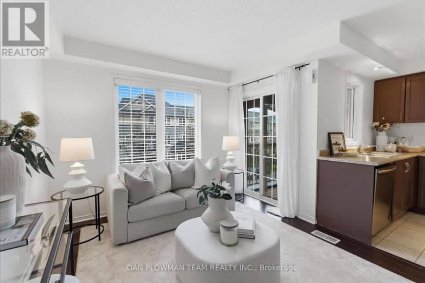 23 Blunden Road, Ajax, photo 3