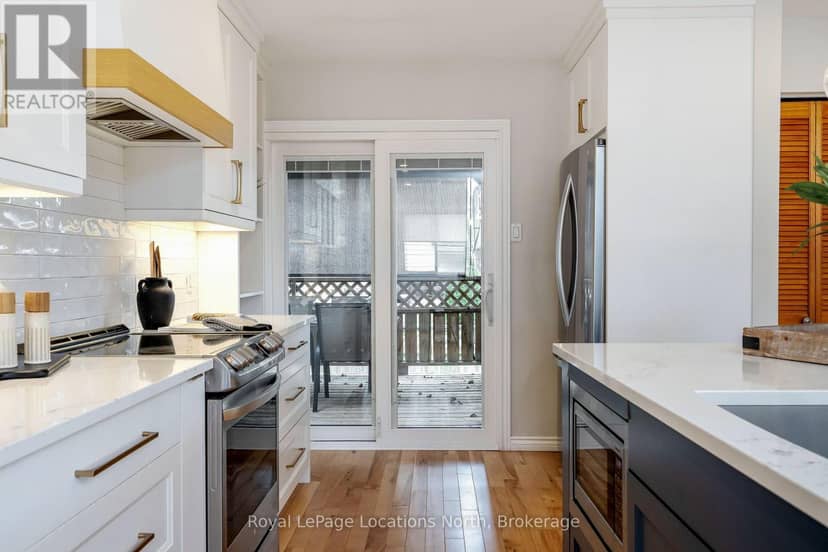 390 Second Street — photo 16 of 37