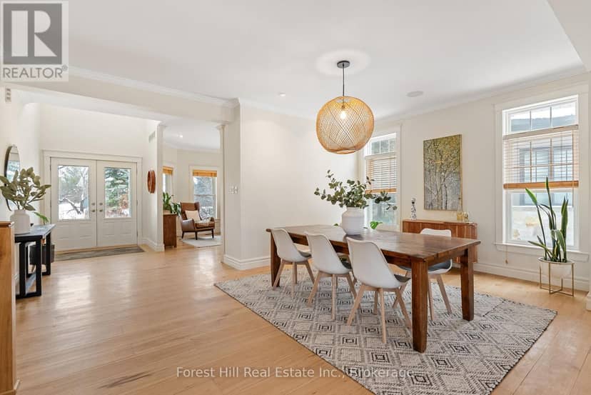 156 Snowbridge Way — photo 9 of 40