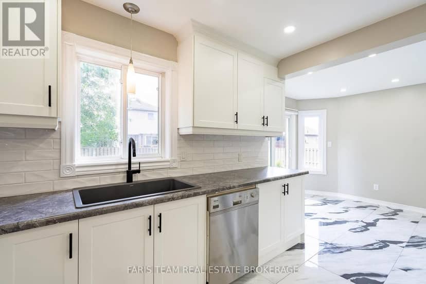 186 Ferndale Drive S, Barrie, photo 6