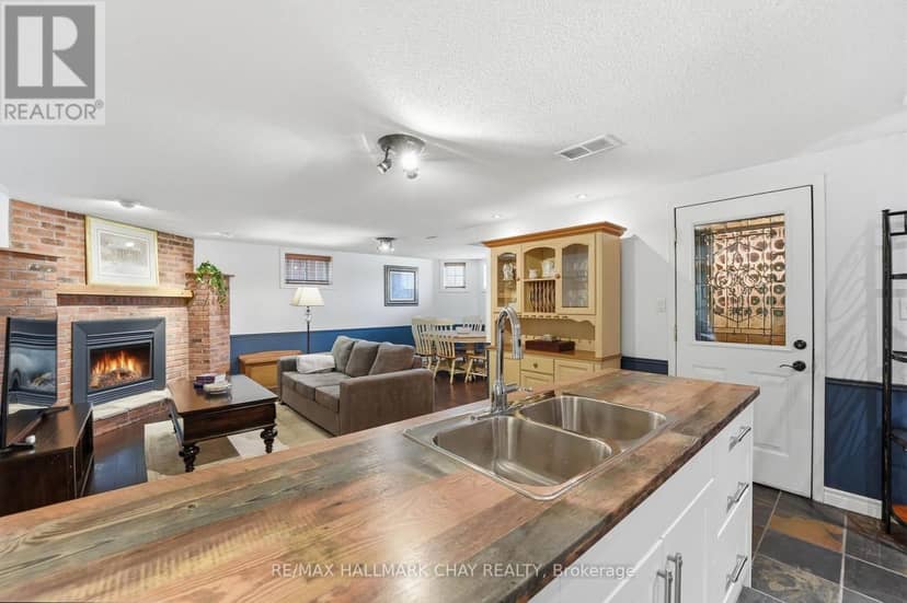 117 Brown Street — photo 26 of 40