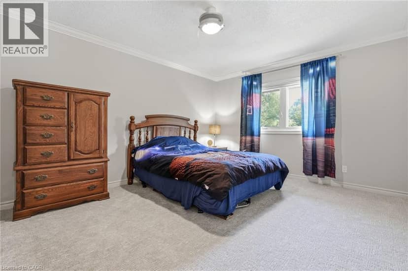 48 WOODEND Drive — photo 32 of 40
