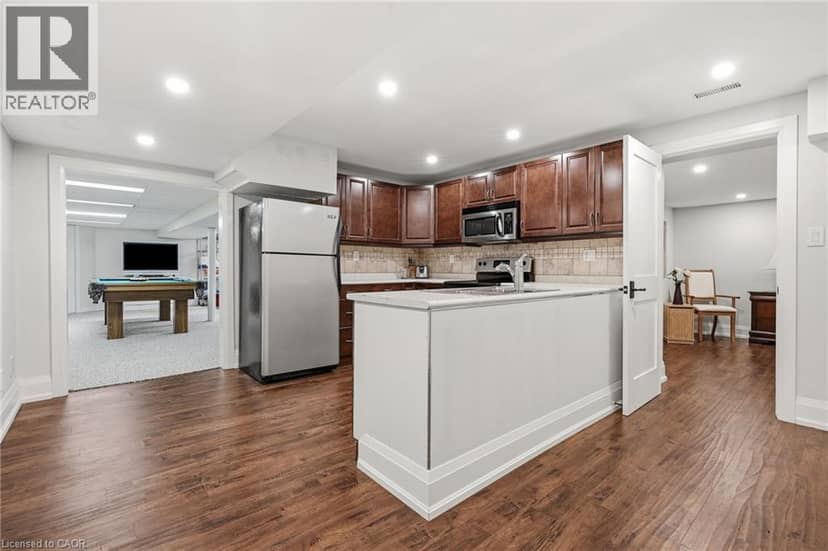 48 WOODEND Drive — photo 37 of 40